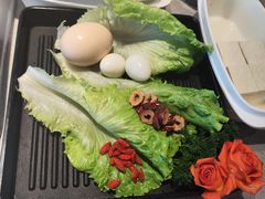 -海底捞火锅(新松江路生日主题店)