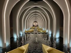 -涨巢·潮玩水疗局