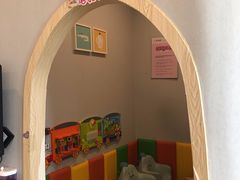 -三叶儿童口腔诊所(越城店)