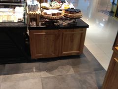 面包甜点陈列柜-可莎蜜儿(西溪欢乐城店)