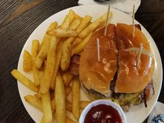 -瑞食酒馆 La Taverne Suisse