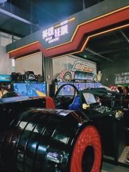 -嗨翻Hi-Fun竞技主题乐园·蹦床团建生日聚会(五棵松华熙店)