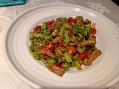 小炒黄牛肉-鄱阳湖·江西小炒·瓦罐煨汤(五道口店)