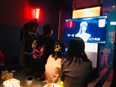 -Darling Queen·Mini·Live·House