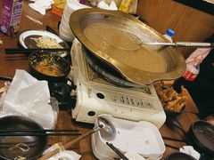 -天成·潮州牛肉脆肉鱼生蚝自助火锅