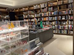 -茑屋书店(天目里店)