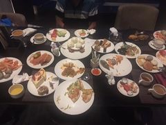 -唐拉雅秀酒店-西锦汇空中BBQ·思创餐厅