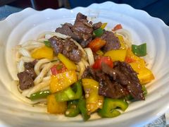 彩椒牛肉清拌面-文三里屯面馆(三里屯店)