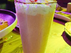 草莓奶昔-胡桃里乐队酒馆(大庆店)