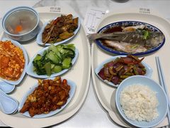 -荣华基·现炒快餐(肇嘉浜路店)