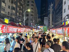 -正宁路小吃夜市