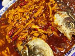 油浸鱼-佳佳麻辣烧菜馆