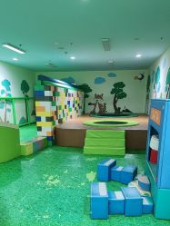 -汤姆小鸟(无锡宝龙广场店)