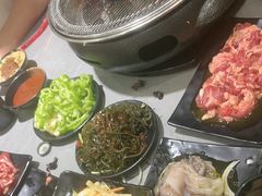 -啊美丽炭火烤肉(滑翔一店)