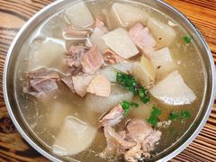 -燕子煨汤(山海关路店)