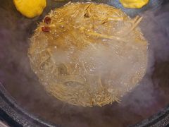 -锅老头海鲜铁锅炖