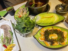-一叶一世界•素食餐厅(环球中心店)