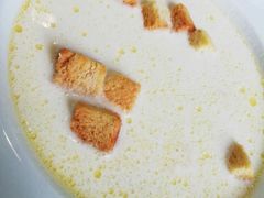 奶油鸡茸汤-小白桦西餐厅