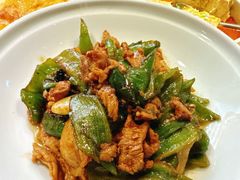 -关东小磨东北菜(上海长风大悦城店)