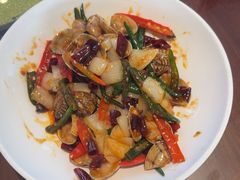 -川流不息·地道川菜·小龙虾(松东路店)