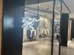-ARC'TERYX始祖鸟(北京王府中环店)