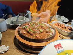 -蜜桃餐厅·伴山(湖滨商业街店)