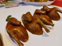 大厨玻璃脆皮妙龄乳鸽-天然台1908(中建广场店)