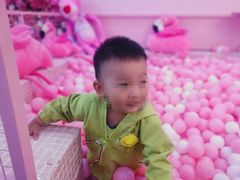 -F小姐甜品店(威海路店)