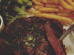 -WOLFGANG PUCK KITCHEN & BAR(迪士尼小镇店)