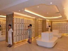 -黄金水汇·美食(文锦渡店)