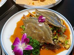 -鸭绿江海鲜烧烤大排档(杏林街店)