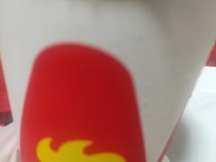 中可乐-华莱士·全鸡汉堡(沙井车站店)