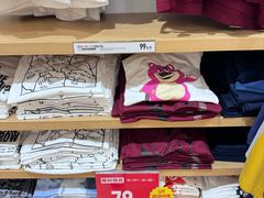 -优衣库(东莞汇一城店)