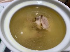 -老乡鸡(上海白玉兰广场店)