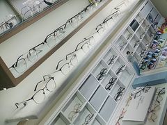 -视野联行眼镜·蔡司·控优点授权(长白万象汇店)