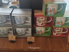 -星巴克臻选(上海虹桥新天地三店)