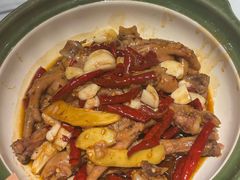 -费大厨辣椒炒肉(高铁吾悦广场店)