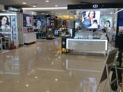 -王府井百货(中州中路店)