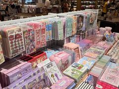 -覔书店(壹方城店)