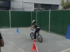-八爪矩阵极限运动馆·儿童平衡车·感统训练(南海子公园校区)