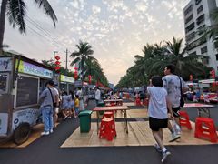 -海大南门夜市(海富街店)