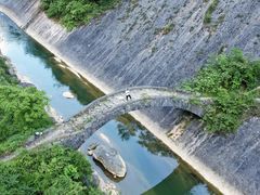 -鹿院坪生态旅游景区