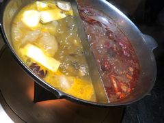 -湊湊火锅·茶憩(新中关购物中心店)