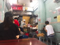 -成群小食店