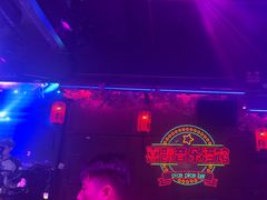 -喜鹊音乐酒馆(西街店)