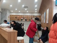 等位区-CoCo都可(健翔桥店)