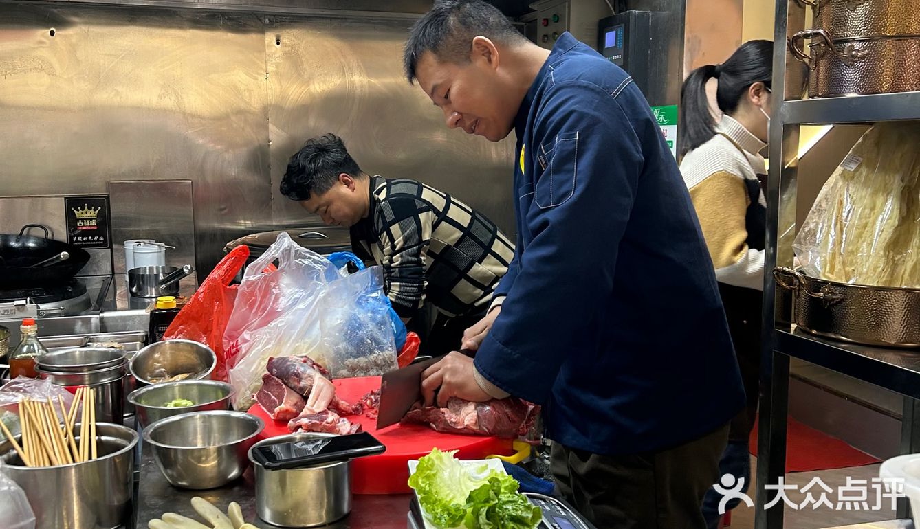 小鲜牛开新店了 我来啦！店名：小鲜牛潮汕牛肉火锅