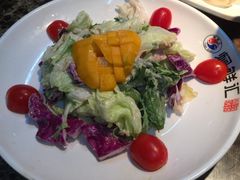 芒果酸奶沙拉-猪啊牛呀羊啊铜盘烤肉(正大广场店)