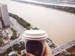 -Be Lived Cafe比例咖啡(摩天轮店)