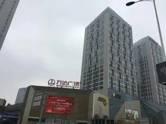 -万达广场(南昌红谷滩店)